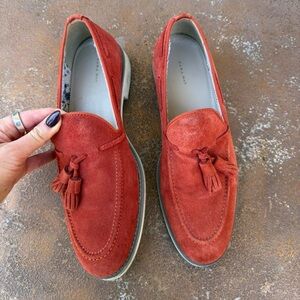 Zara men’s Orange suede loafers with tassels sz 8/ in great condition